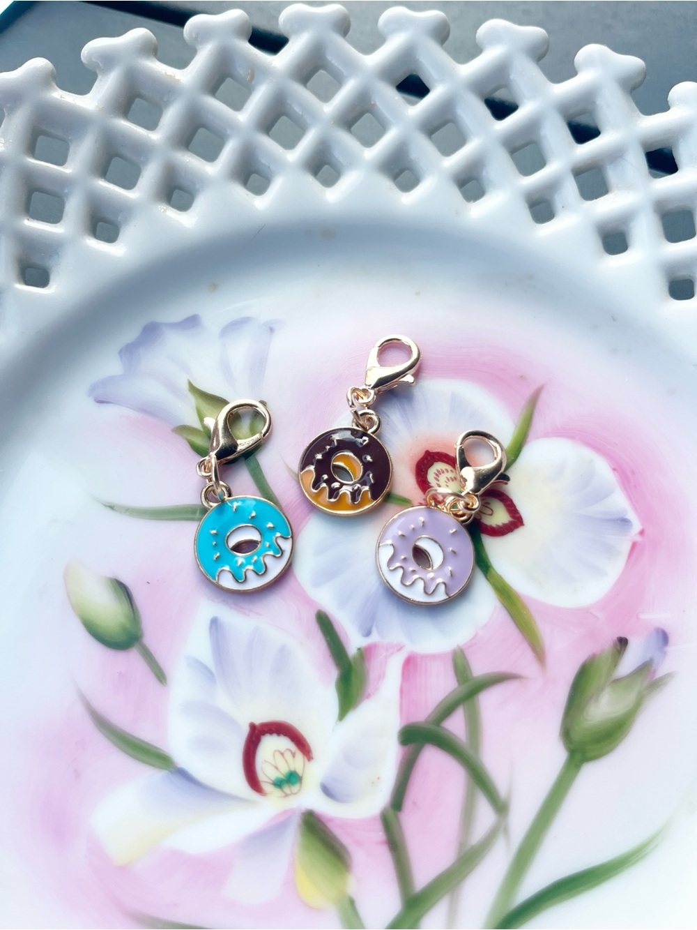 Gold-Tone Donut Charm Set in Blue, Brown, and Lavender Zipper Pulls